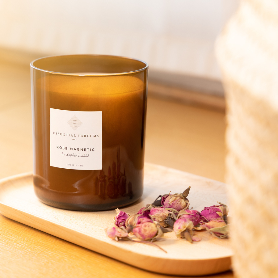 Rose Magnetic świeca 270g
