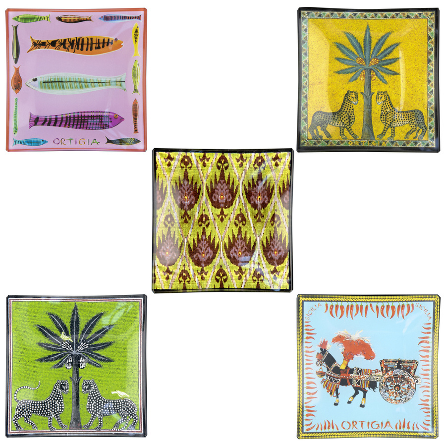 Zestaw 5 talerzyków w puszce Carretto